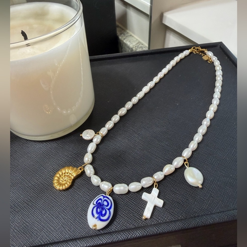 Elegant Gold and White Pearl Necklace with Charms